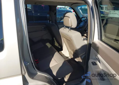 2010 Jeep Liberty Sport from USA, damaged, VIN 1J4PN2GK0AW179670